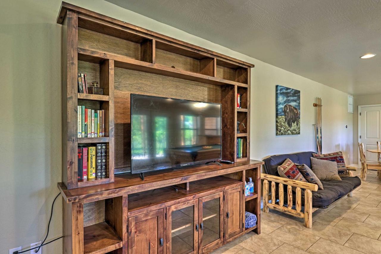 Serene Lakeside Cabin With Decks And Edler Lake Views! Pinetop-Lakeside Bagian luar foto