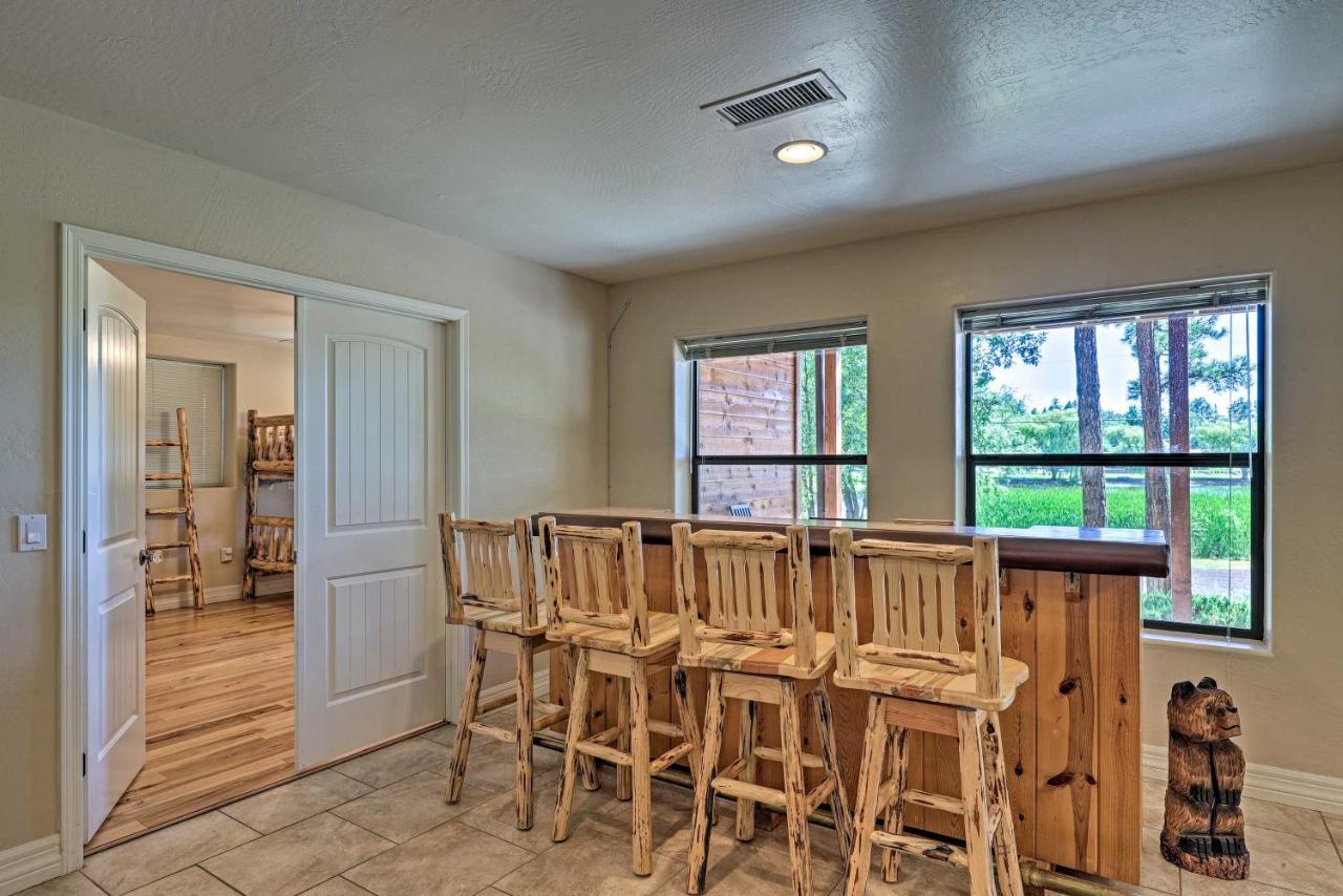 Serene Lakeside Cabin With Decks And Edler Lake Views! Pinetop-Lakeside Bagian luar foto